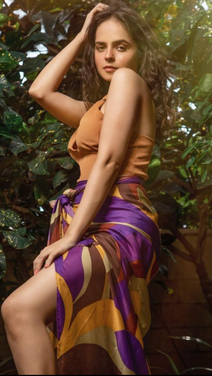 Palak sidhwani naked