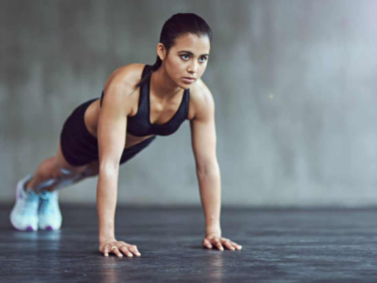 7 common push-up mistakes (and how to correct them)