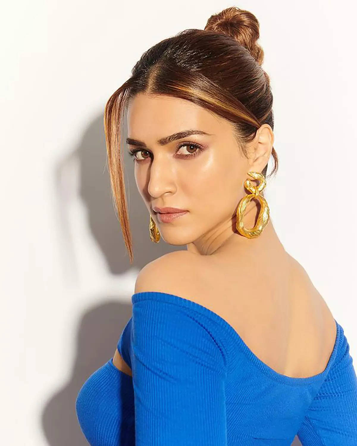 Kriti Sanon stuns in an array of stylish ensembles that will make you crave for more