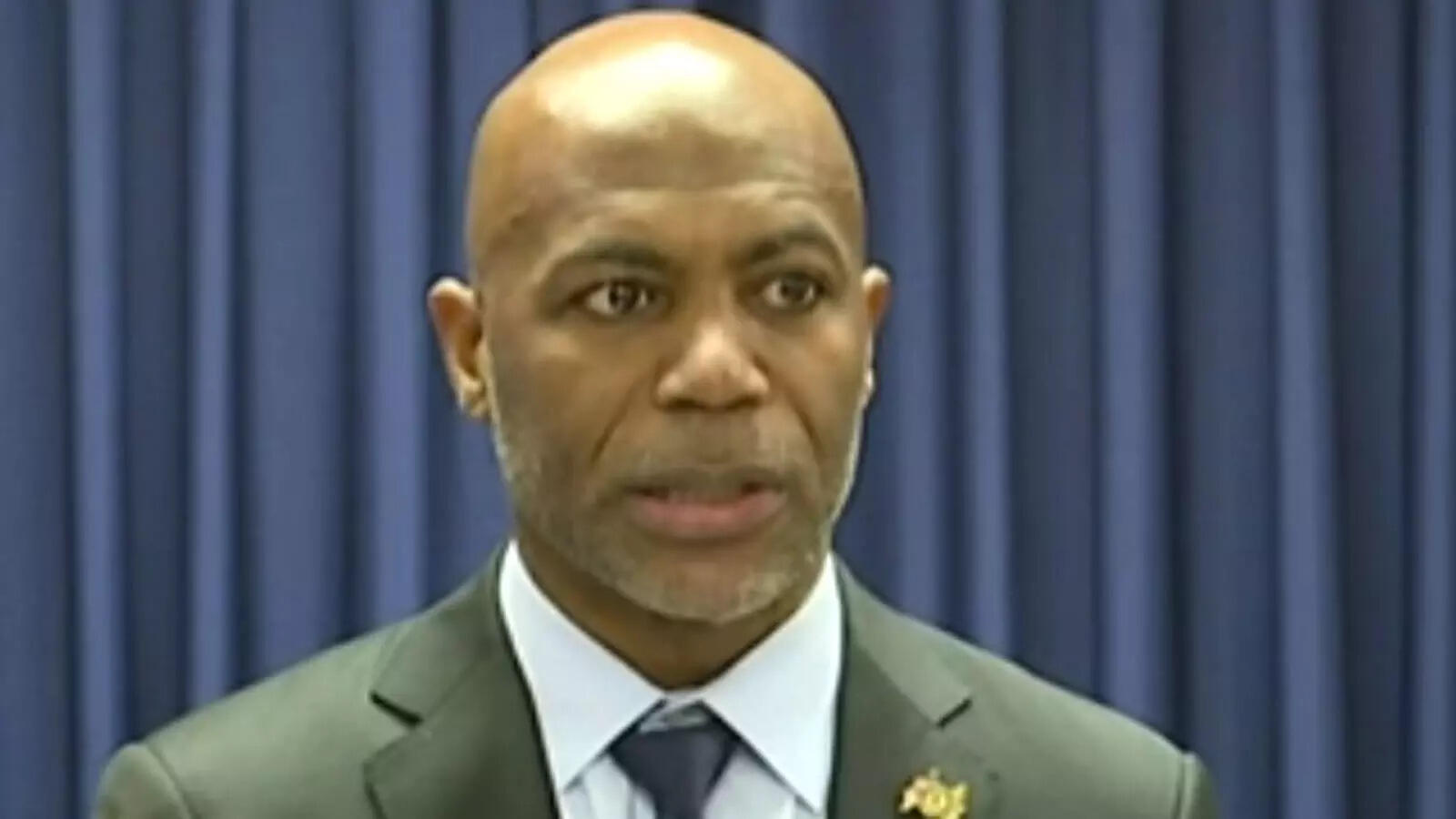 US 2 accused in plot to attack power grid in Maryland(01)