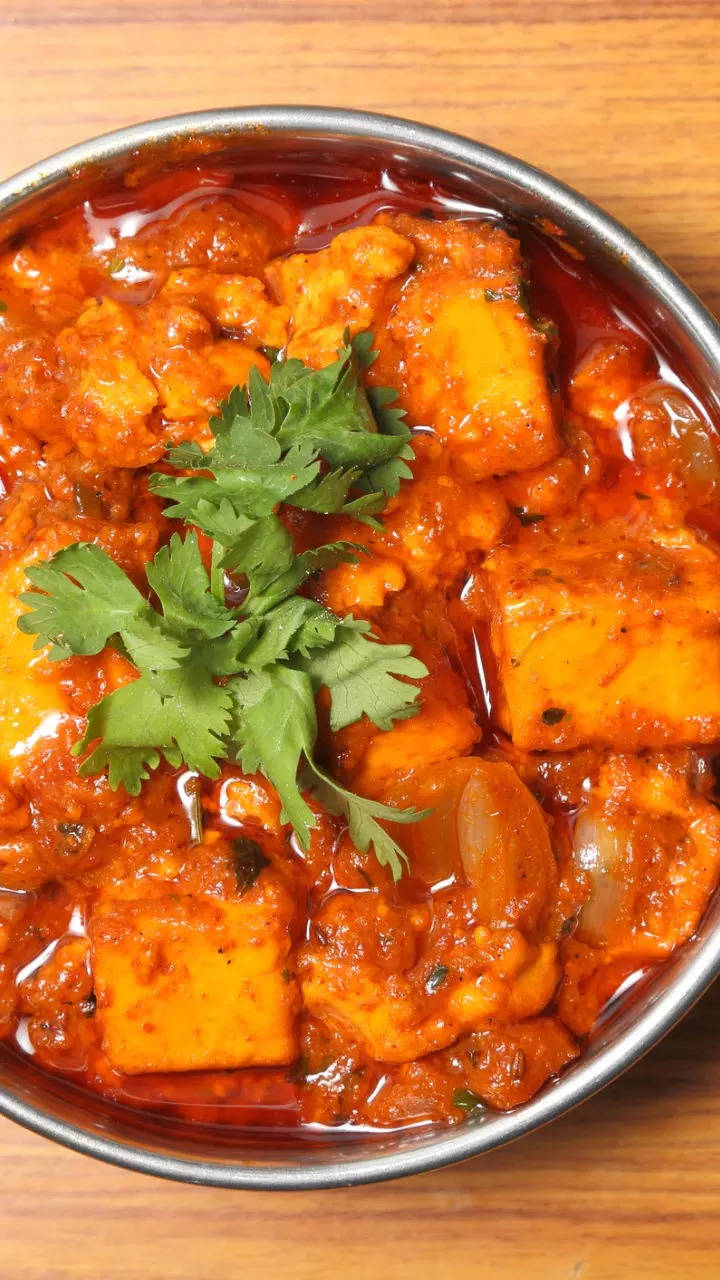 Punjabi Prawn Masala Curry - Recipe in the July Issue of Gaya Magazine! -  Fatima Cooks