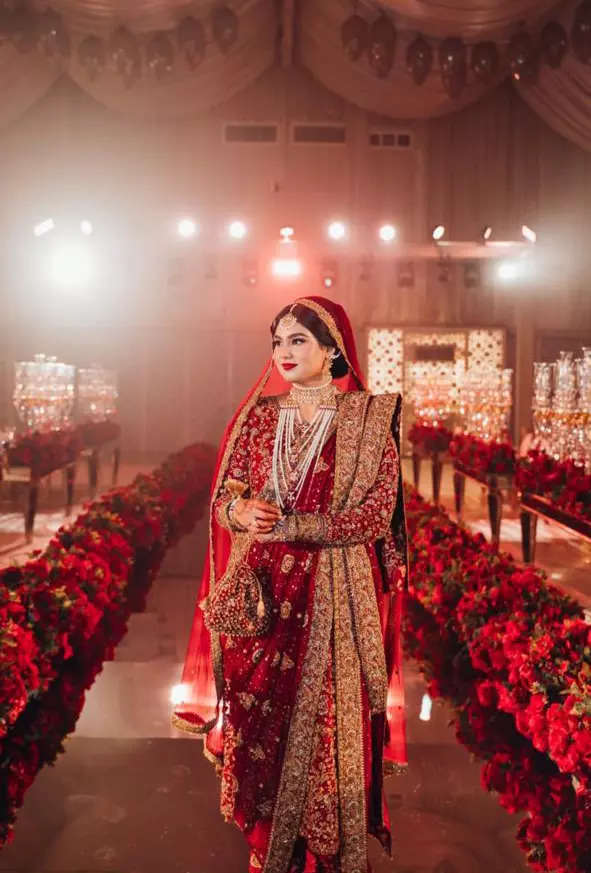 Royal lineage Shaji Ul Mulk's daughter, Princess Sania Mulk, marries US-based Bilal Khalid Ahmed in a lavish wedding ceremony, see pics