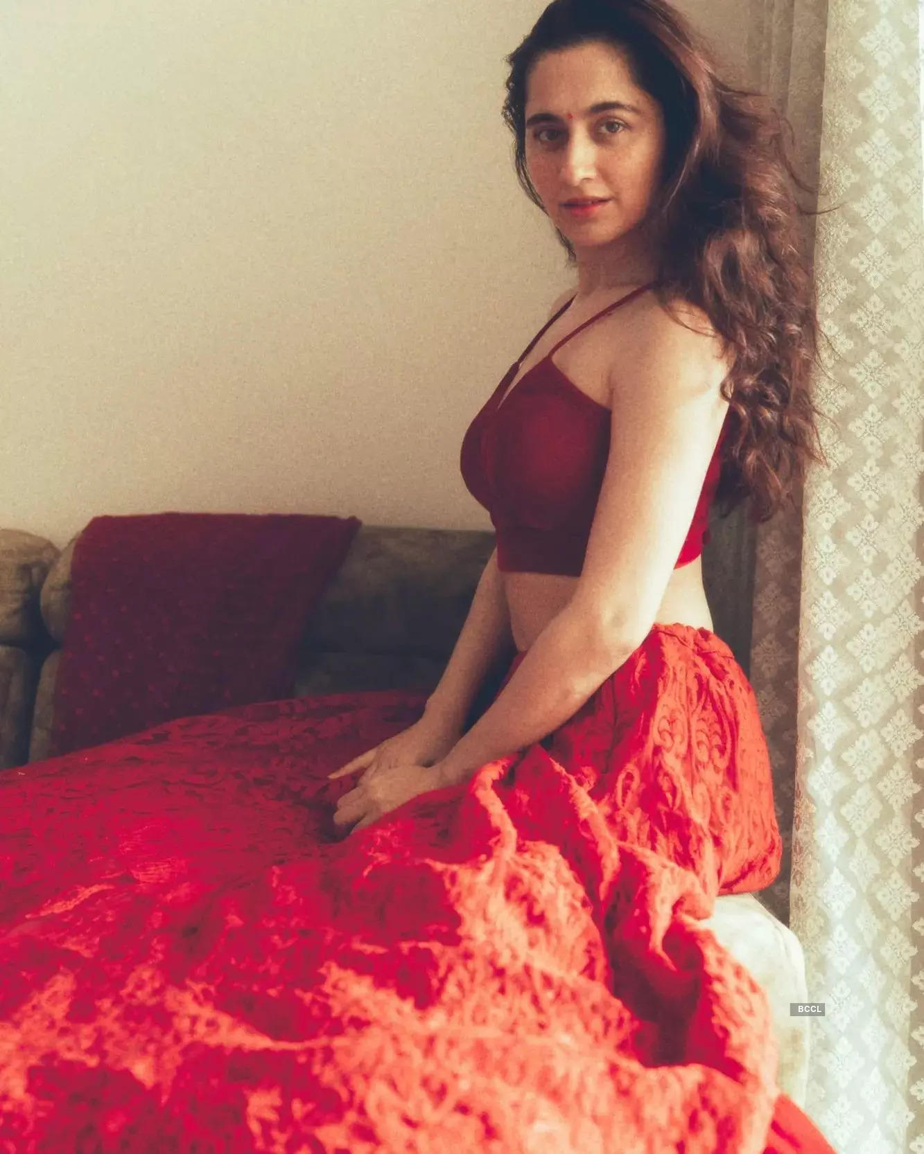 Sanjeeda Shaikh's glamorous pictures are turning up the heat!