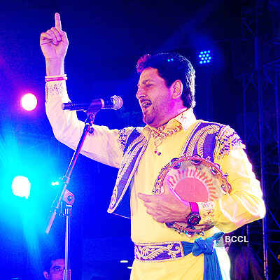 Gurdas Maan live in concert