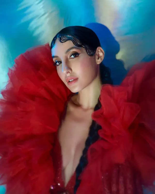 Nora Fatehi is making heads turn with her new bewitching pictures