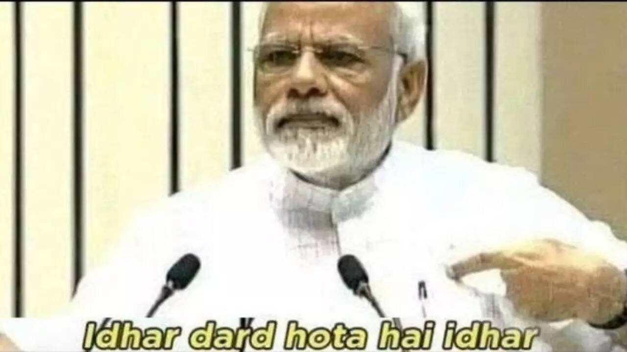 &lsquo;Ye scheme tere liye nahi hai&rsquo;: Kiss day memes bring down internet as singles can&rsquo;t keep calm