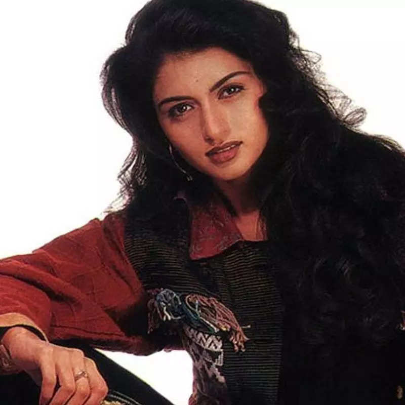 #ETimesTrendsetters: Bhagyashree, the 90s star who enchanted the audience with her evergreen beauty