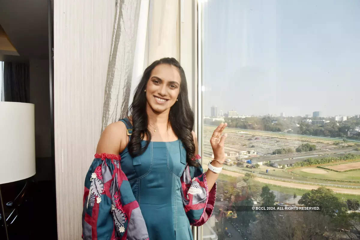 PV Sindhu visits Bengaluru to attend volleyball league