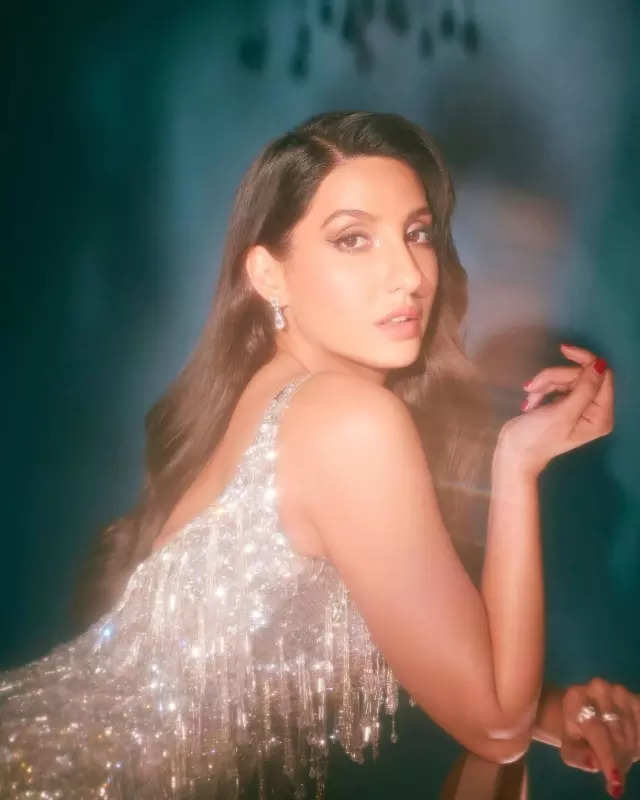 Nora Fatehi is making heads turn with her new bewitching pictures