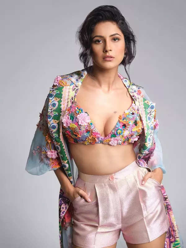 Shehnaaz Gill shakes up the internet in floral bralette and metallic pink shorts, see pictures