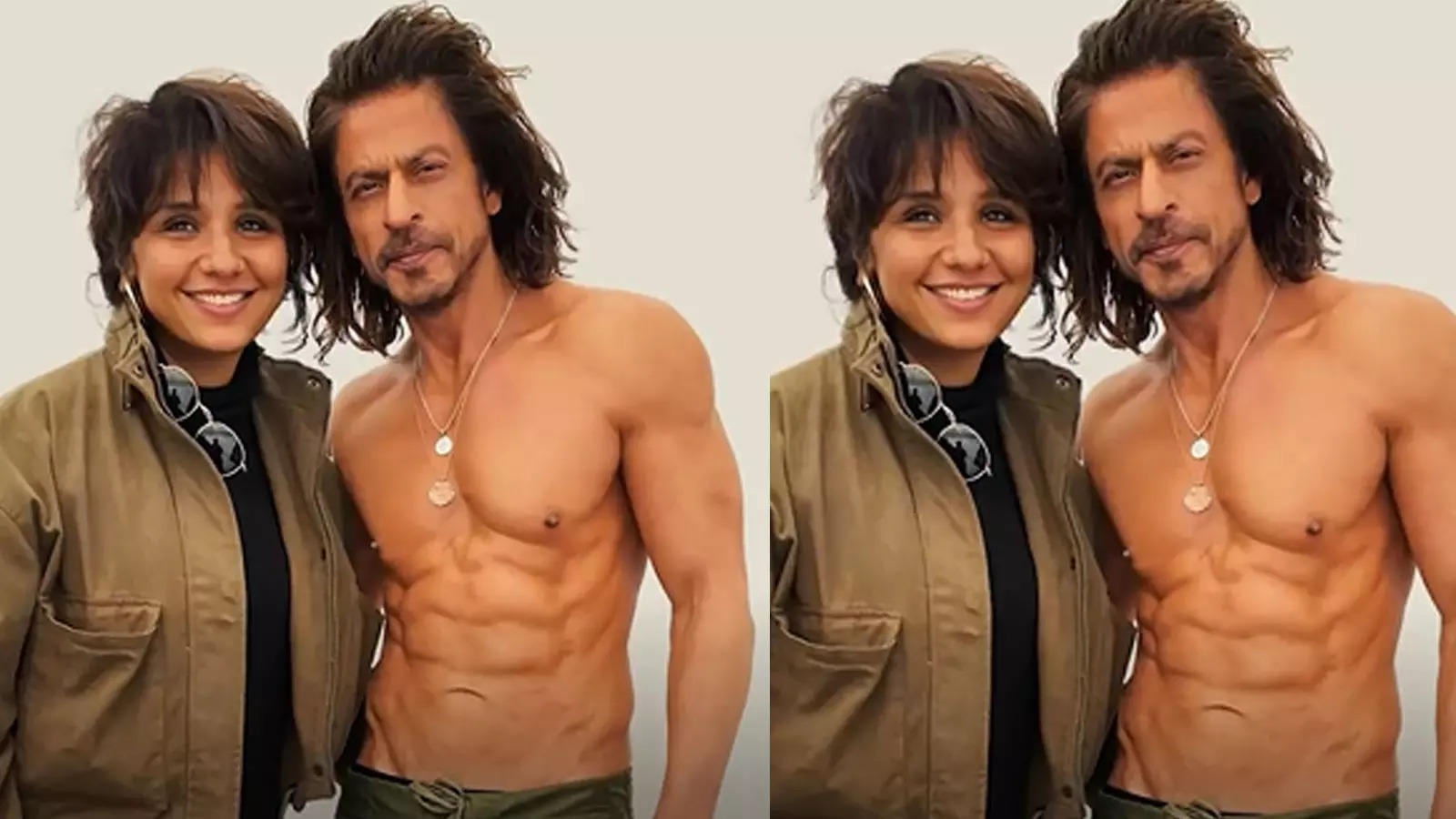 Shah Rukh Khans Unseen Shirtless Picture From Pathaan Sets Goes Viral Netizen Says Hes 57