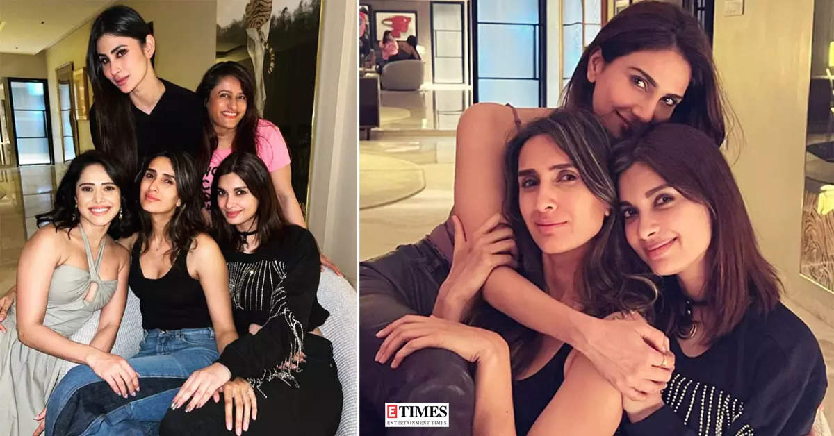 Inside pictures from Pragya Kapoor's house party with Nushrratt Bharuccha, Diana Penty, Mouni Roy, Vaani Kapoor and others