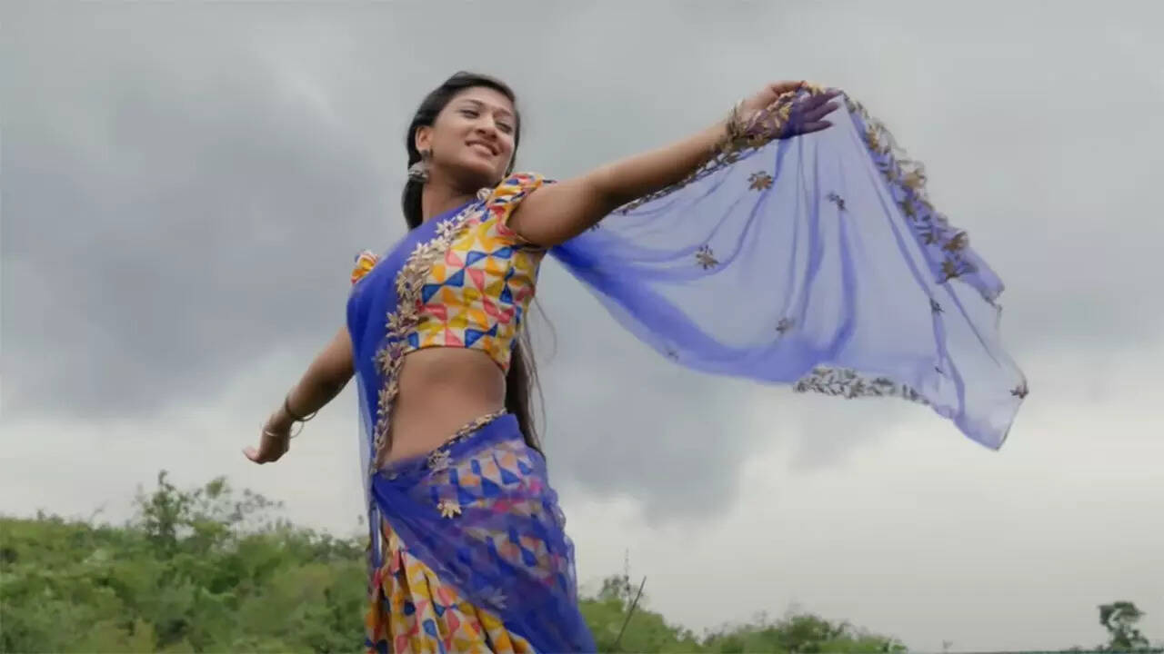 Saachi---B