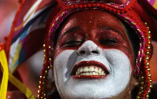 These images from Rio de Janeiro Carnival will leave you mesmerised!