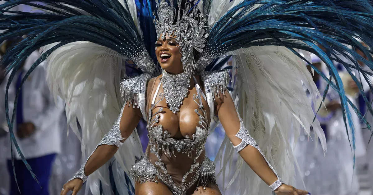 These images from Rio de Janeiro Carnival will leave you mesmerised!