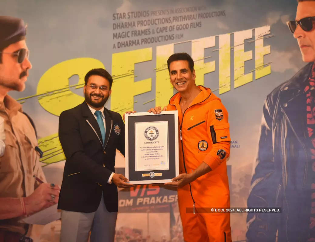 Akshay Kumar breaks Guinness World Record for clicking 184 selfies in three minutes