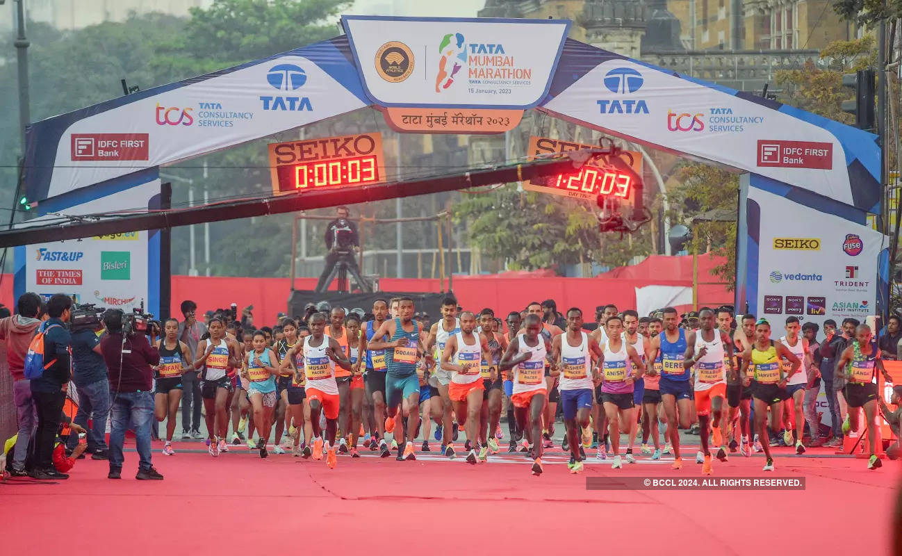 Mumbai marathon returns with a bang after 2 years