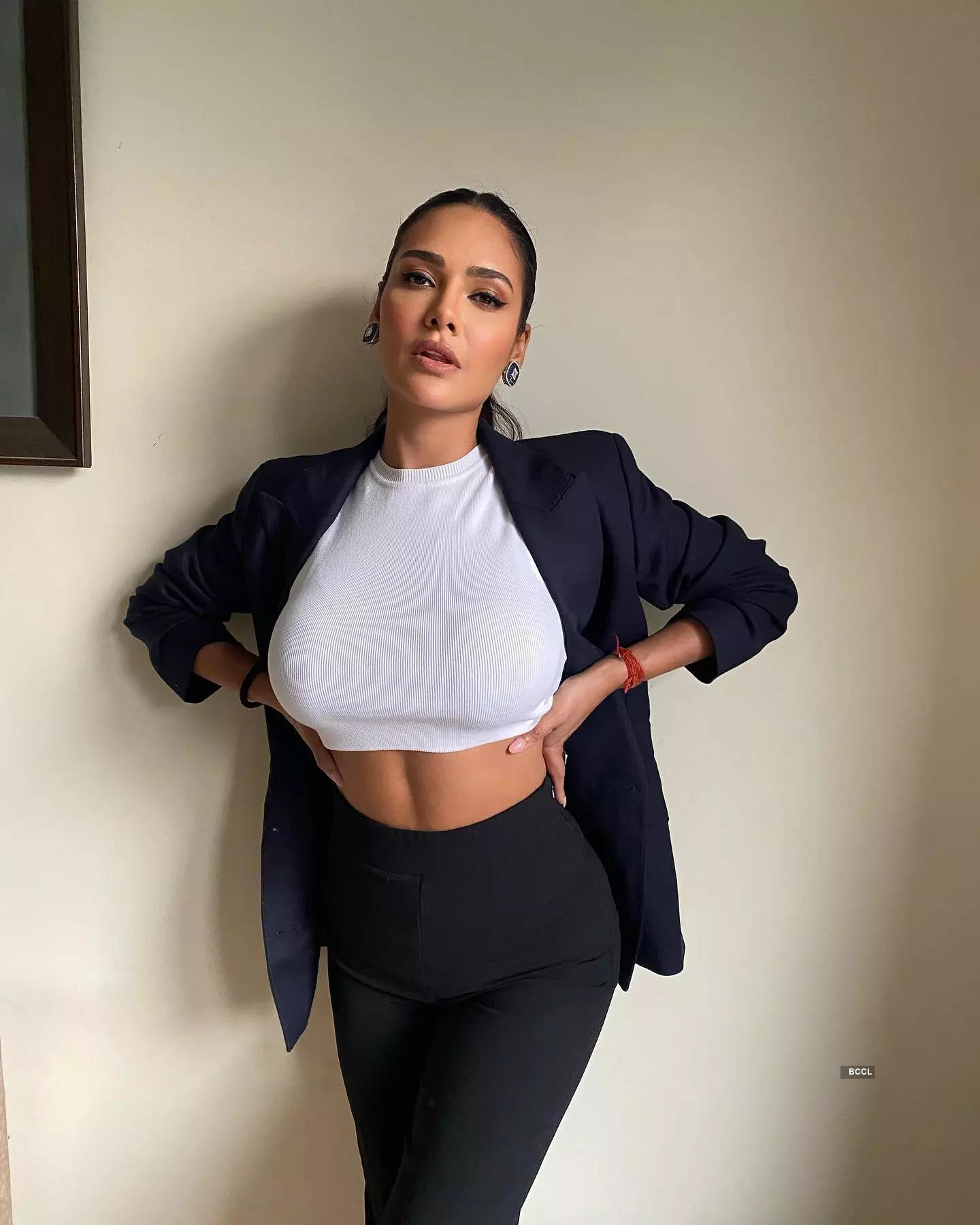 Esha Gupta stuns in just a blazer and netted trouser; netizens compare her to Kylie Jenner
