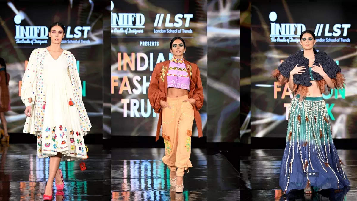 In Pics: INIFD Designers celebrated the "Fabric Khadi" during New York Fashion Week