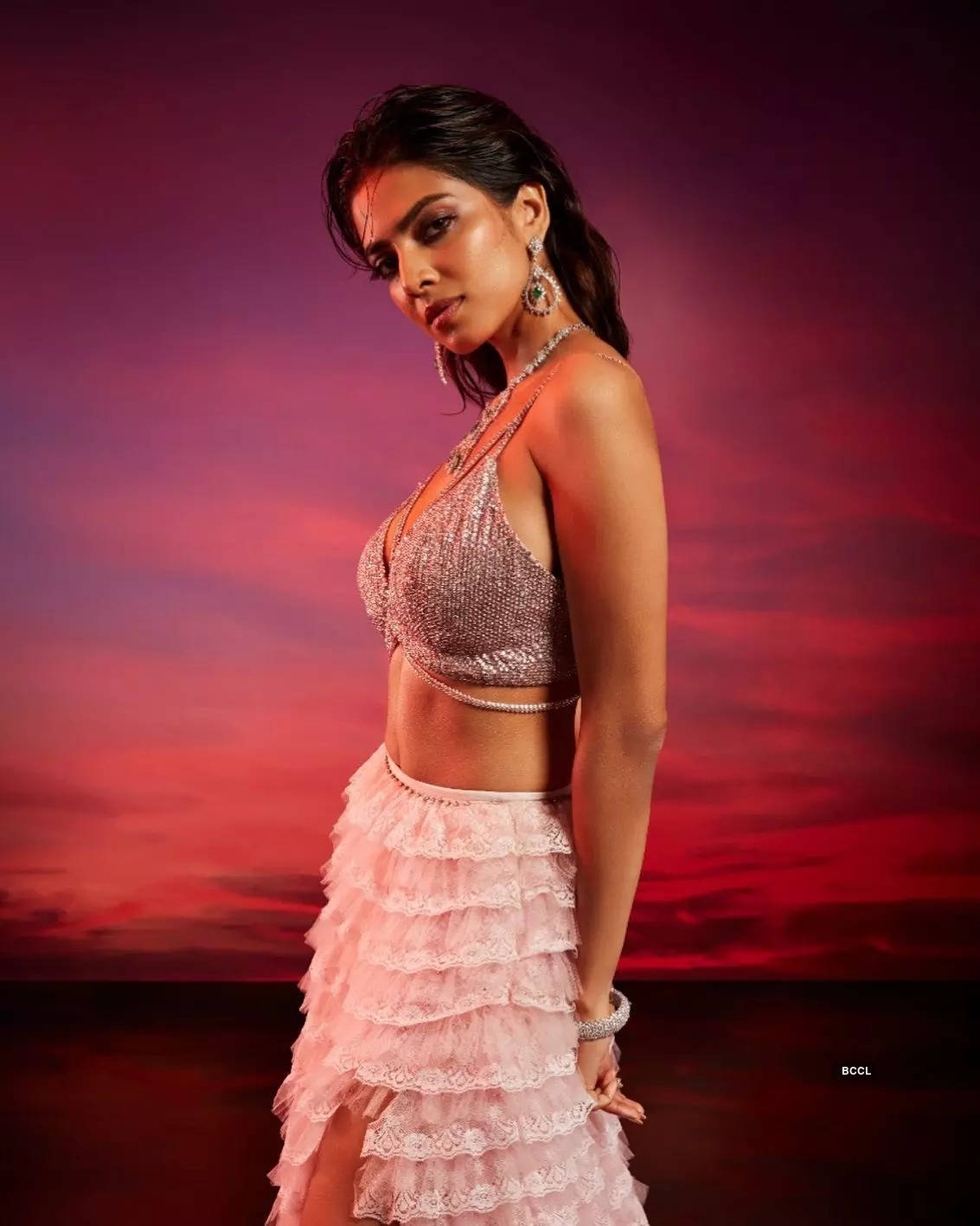 These photoshoots of Malavika Mohanan prove that she is a complete stunner