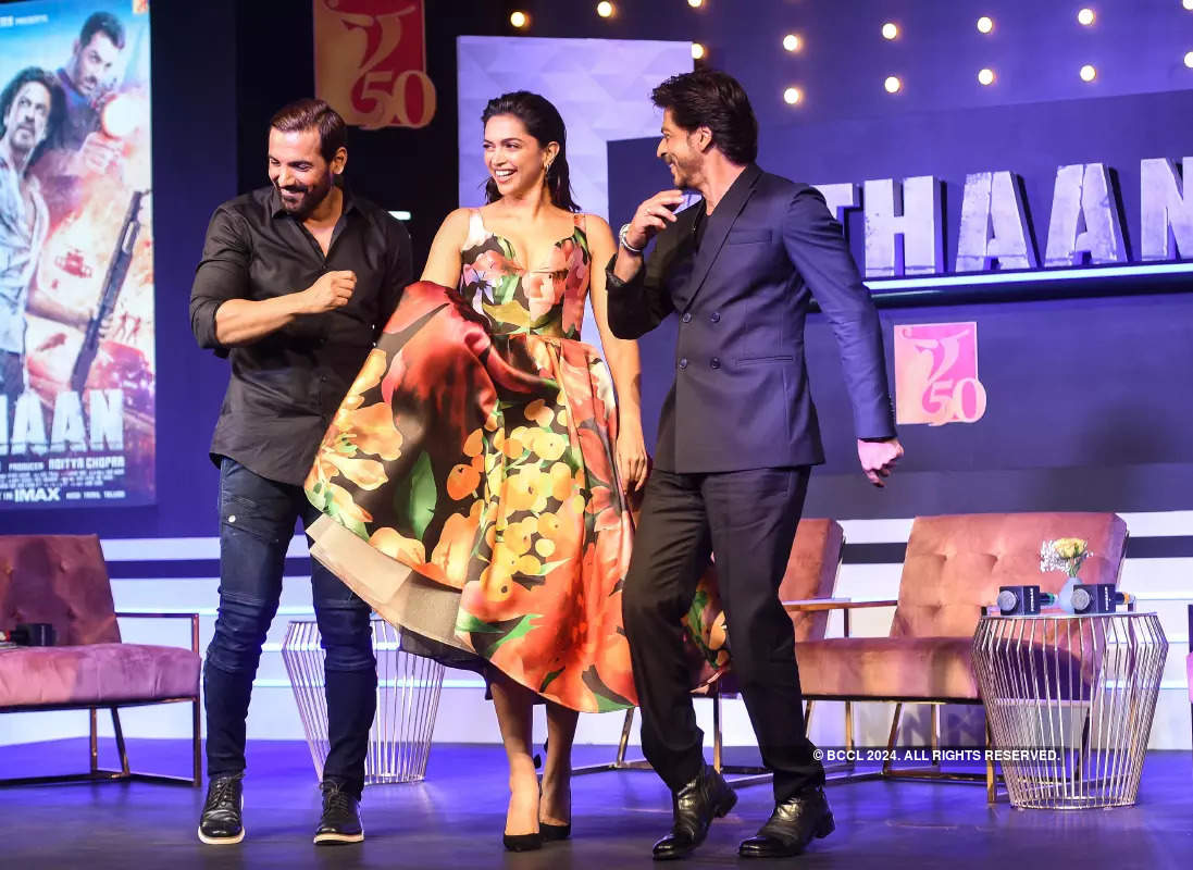 Pathaan Press Conference: Shah Rukh Khan, John Abraham, Deepika Padukone & Siddharth Anand celebrate the film's success