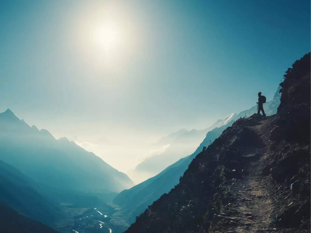 Nepal bans solo trekking for foreigners from April Nepal bans solo trekking for foreigners from April
