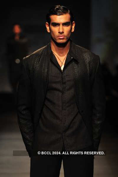 VHIMW '11: Day 1: Tarun Tahiliani 