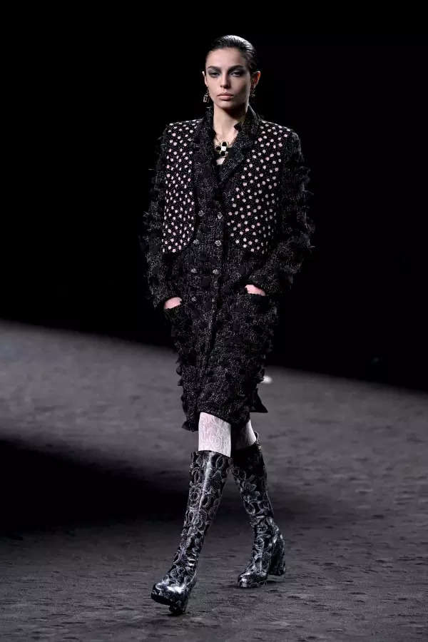 Paris Fashion Week: The most breathtaking looks from Chanel's fall/winter show
