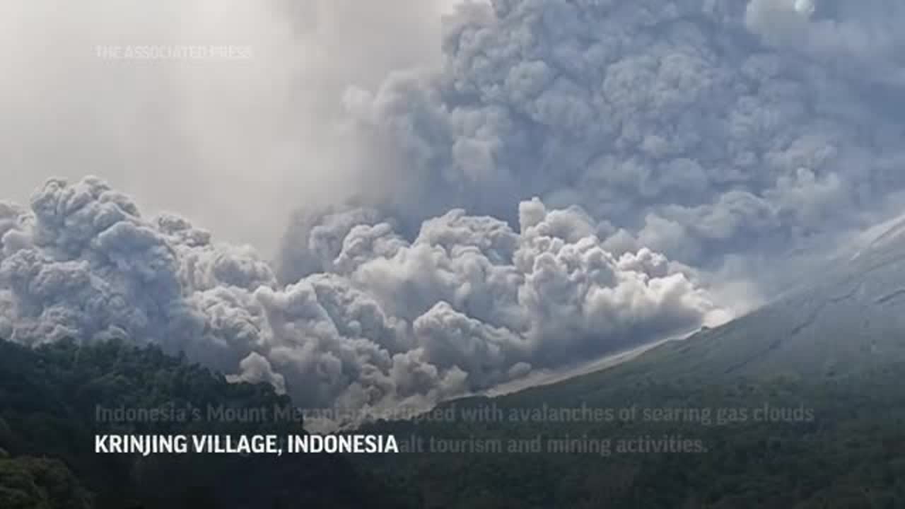 indonesias merapi: Indonesia’s Merapi volcano spews hot lava in new ...