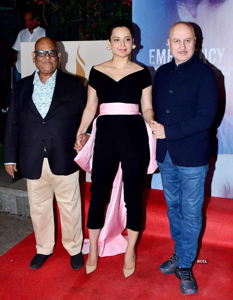 Kangana Ranaut turns heads at the wrap up party of Emergency