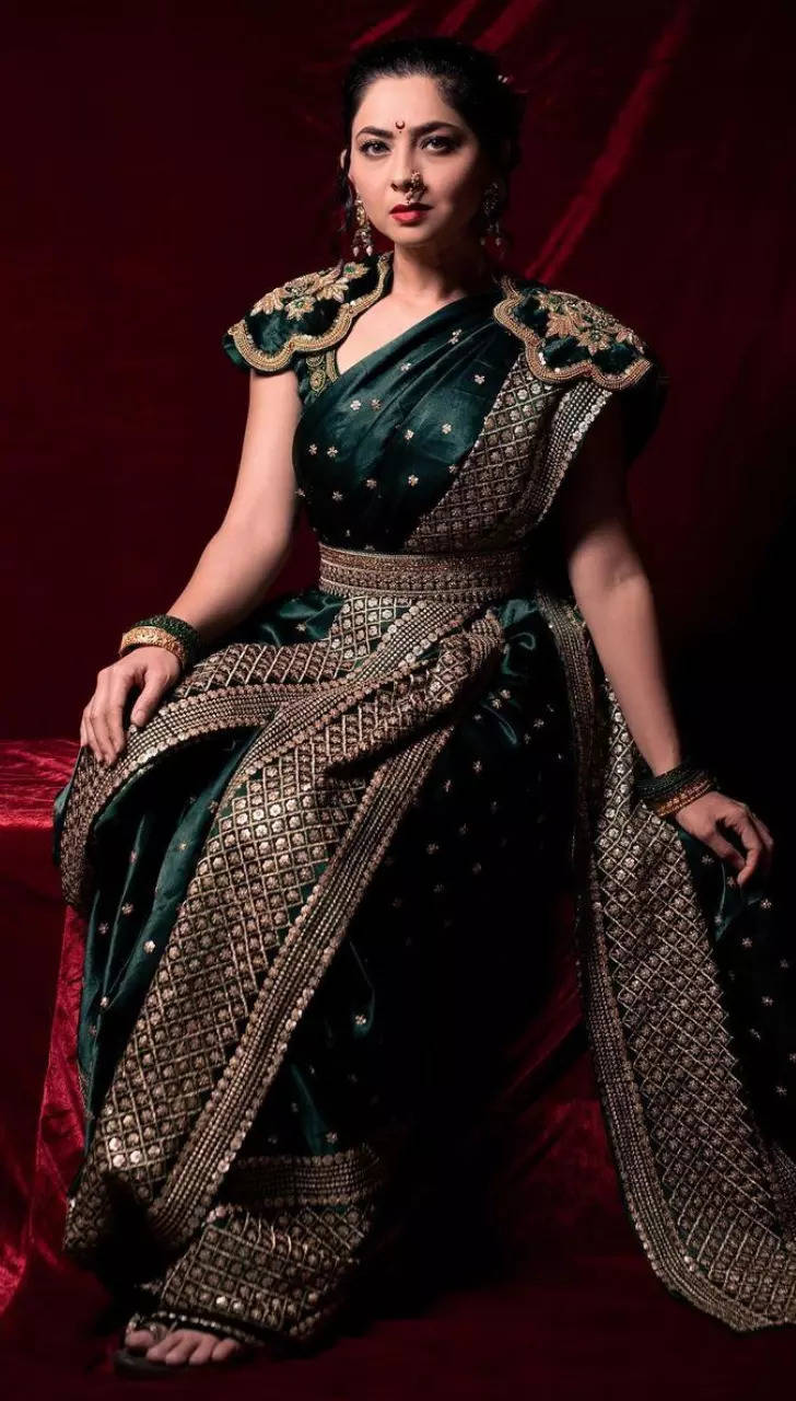 In pics: Prarthana Behere's redefines elegance in Nauvari saree | Times of  India