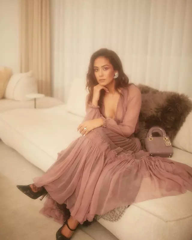 Subtle yet elegant, Mira Rajput's pastel gown is the inspiration you need this summer