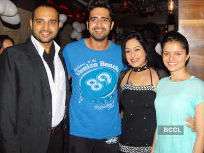 Sangeeta Kapore's b'day bash 