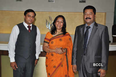 Women's car rally @ Parkland Exotica