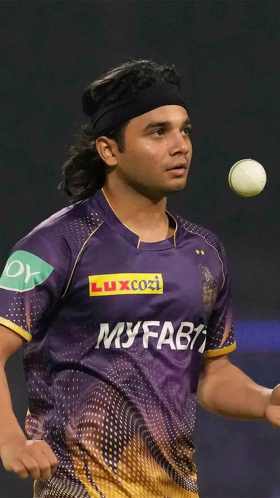 KKR Vs RCB Twitter Reactions: KKR vs RCB IPL 2023: Twitter goes berserk ...