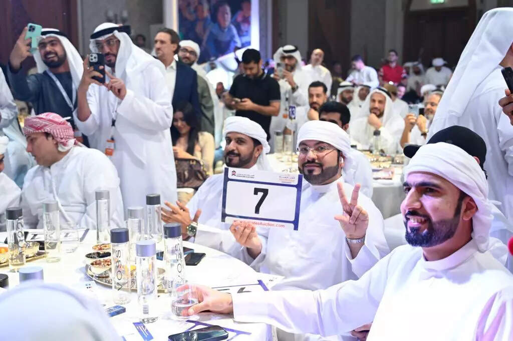 World&rsquo;s Costliest Number Plate 'P7' Sold for Rs 122 Crore in Dubai Auction