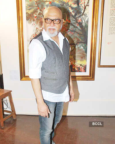 Celebs @ 'Shesh Lekha' exhibition