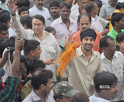 Ranbir Kapoor at Ganpati Visarjan