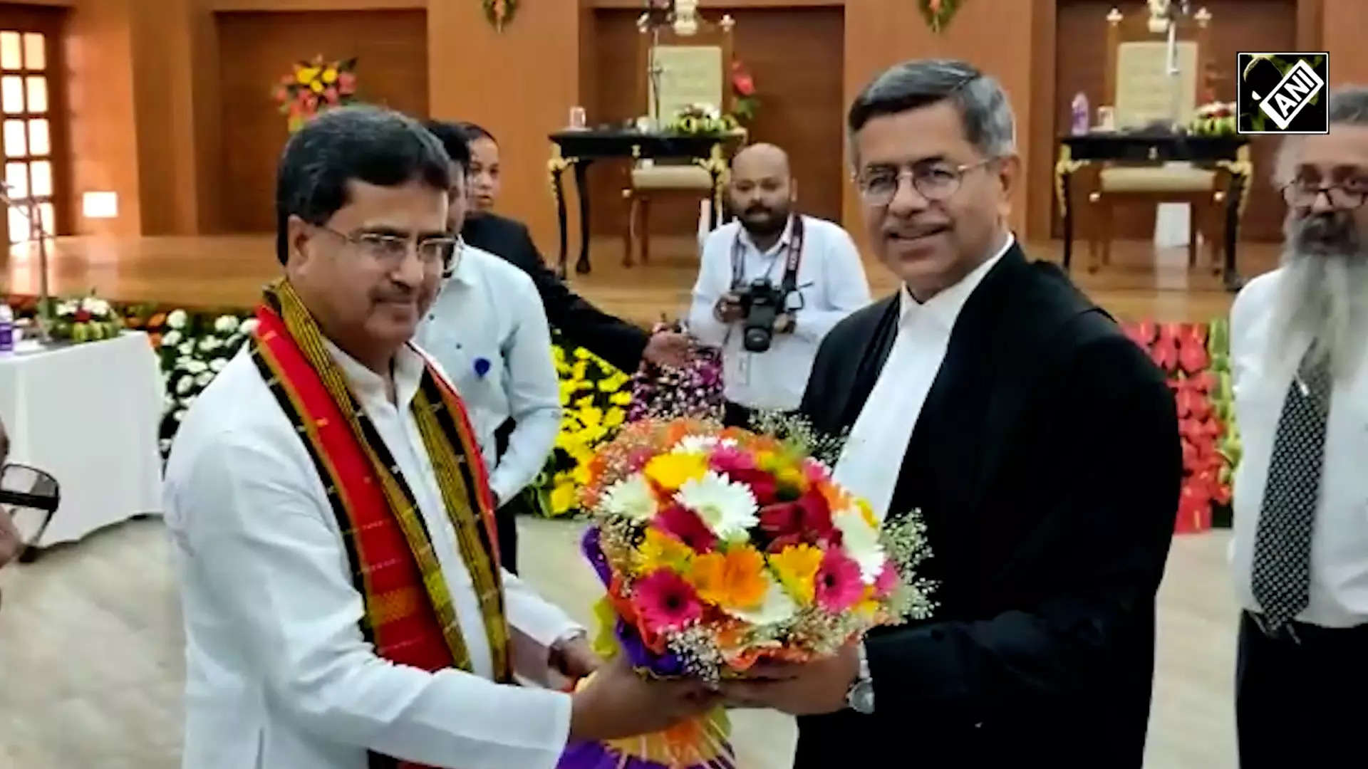 Tripura Tripura Cm Manik Saha Attends State Chief Justices Oath Taking Ceremony 1803