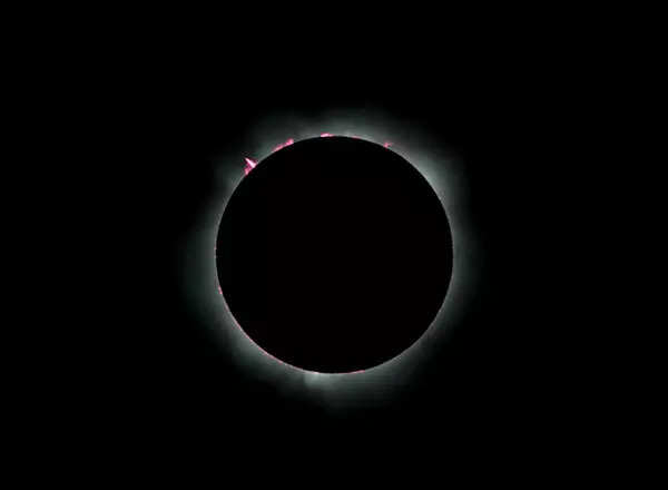 Stargazers witness rare hybrid solar eclipse