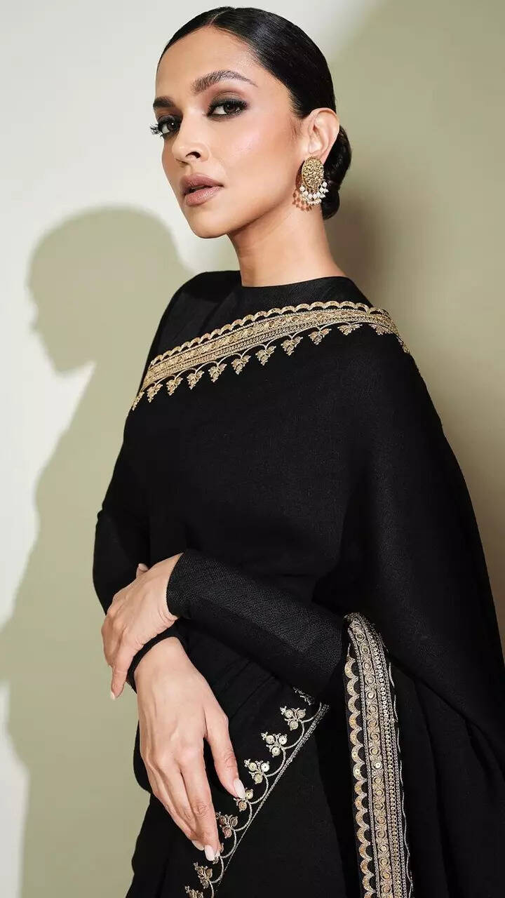 Bollywood diva Deepika Padukone serves major ethnic vibes in saree