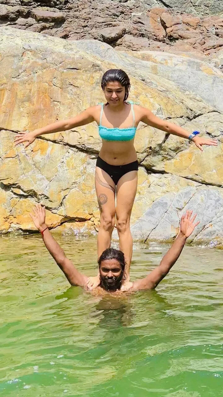 Taarak Mehta Ka Ooltah Chashmah fame Nidhi Bhanushali&rsquo;s makeover pictures go viral