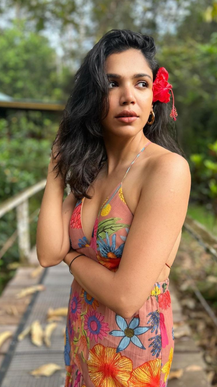 10 times Mirzapur actress Shriya Pilgaonkar proved her love for fitness |  Times of India