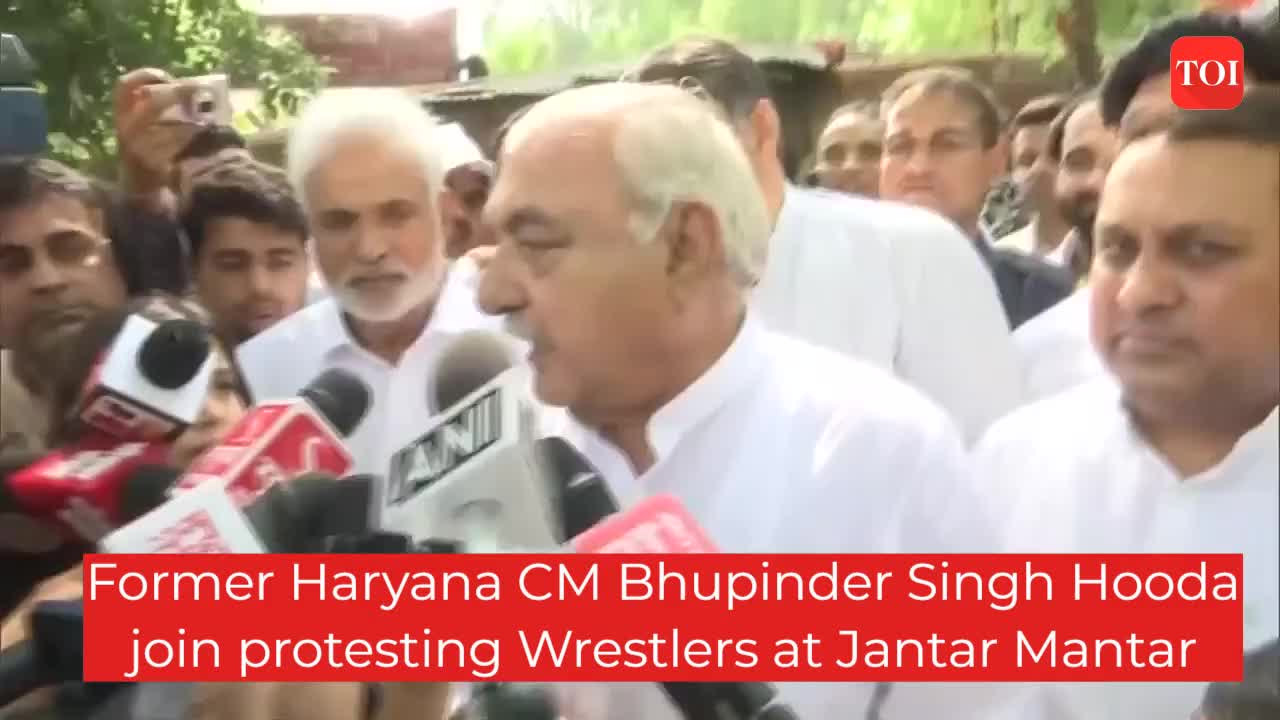 Former Haryana Cm Bhupinder Singh Hooda Join Protesting Wrestlers At Jantar Mantar Delhi