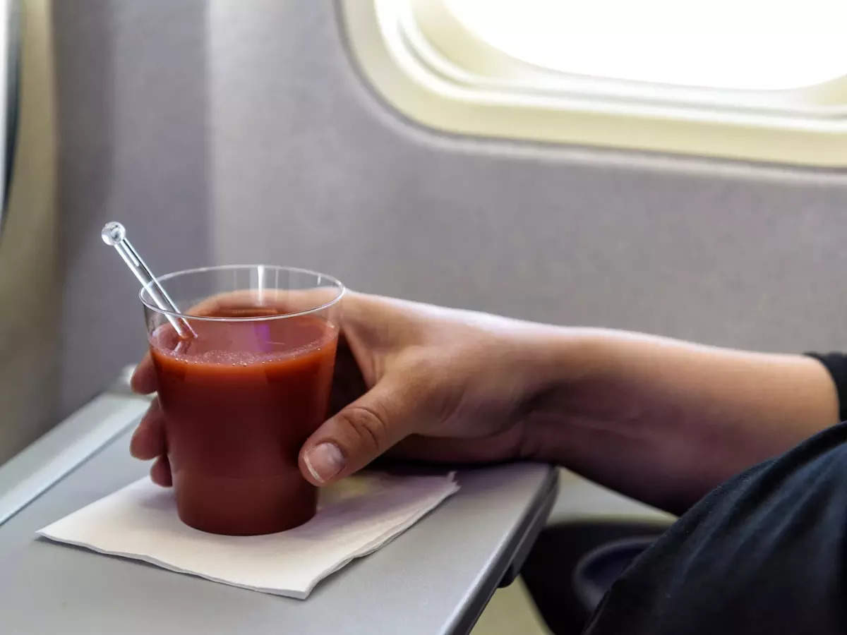 Why tomato juice is a popular inflight beverage