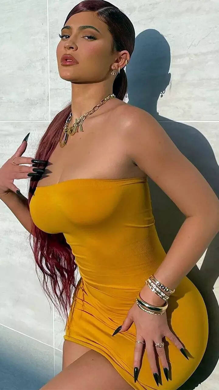 Prefers square-shaped tips​