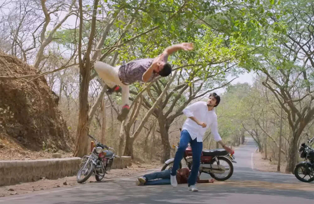Marathi-Paul-Padte-pudhe2