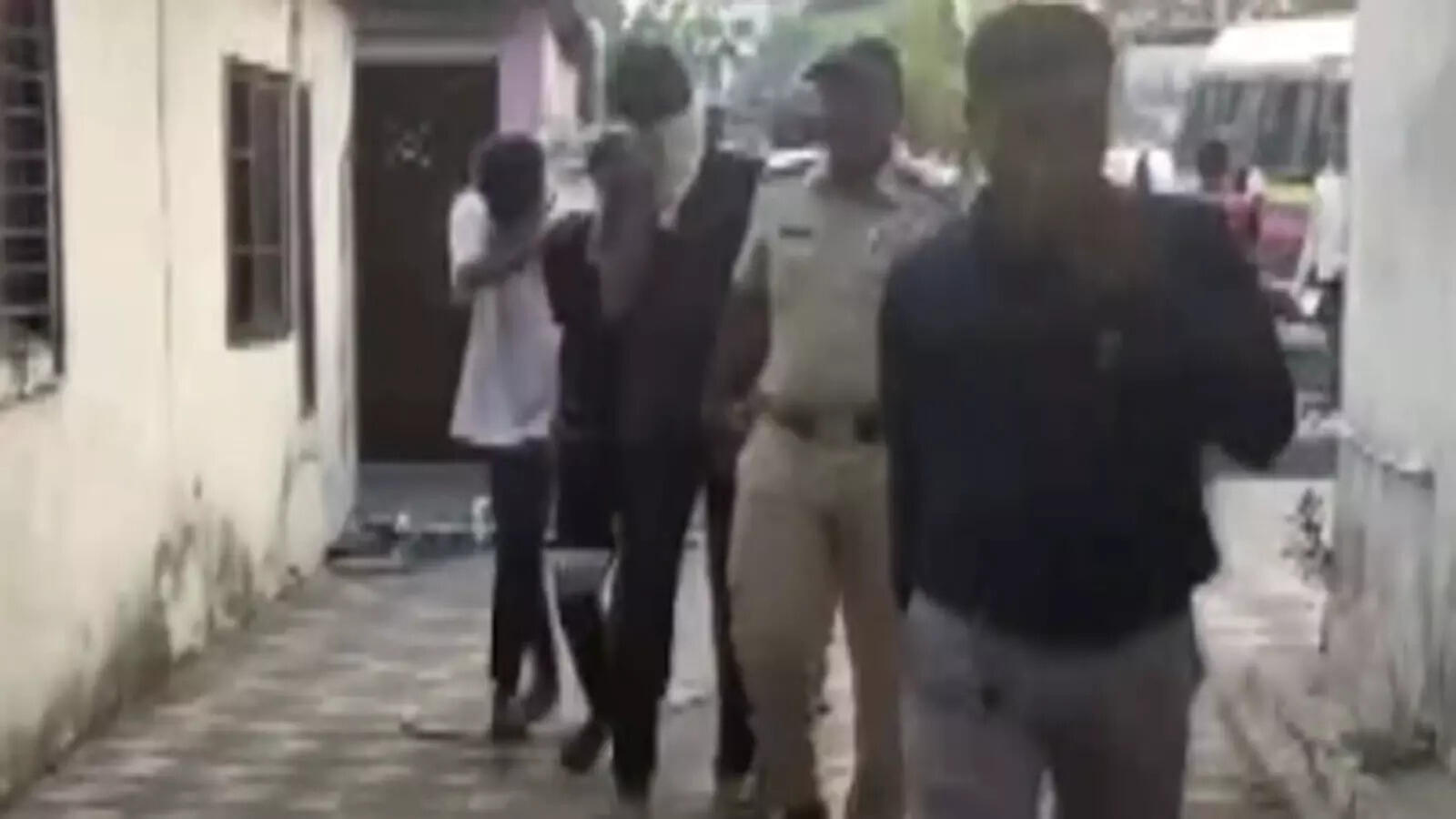 Maharashtra: Four including a juvenile arrested for gang-raping 15-year ...