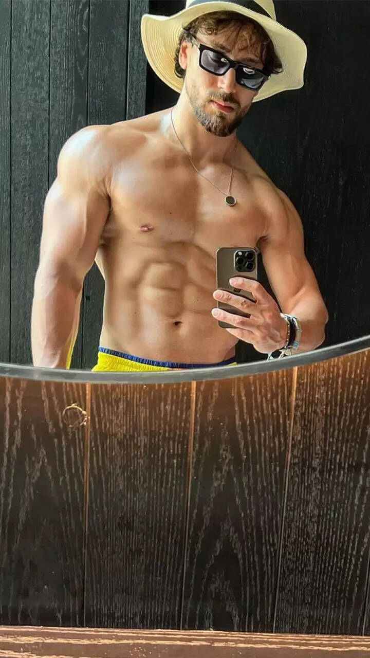 ​Tiger Shroff's workout bod is summer inspiration ​