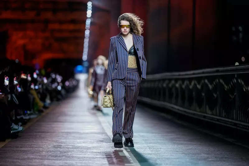 A model wears a creation for the Louis Vuitton Pre-Fall 2023 show in Seoul,  South Korea, Saturday, April 29, 2023. (AP Photo/Lee Jin-man Stock Photo -  Alamy